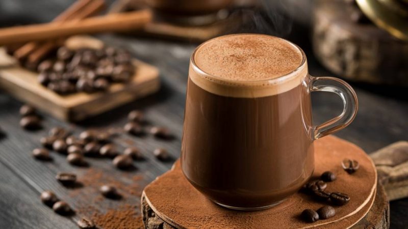 Cacao et café : mariage de saveurs, comment bien les associer dans vos boissons chaudes ?